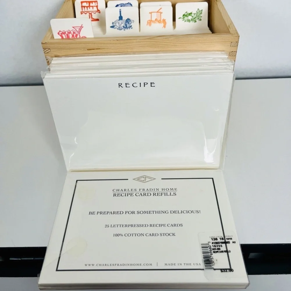 Saks Fifth Avenue Charles Fradin Home Oversize Recipe Box and Refills - NEW